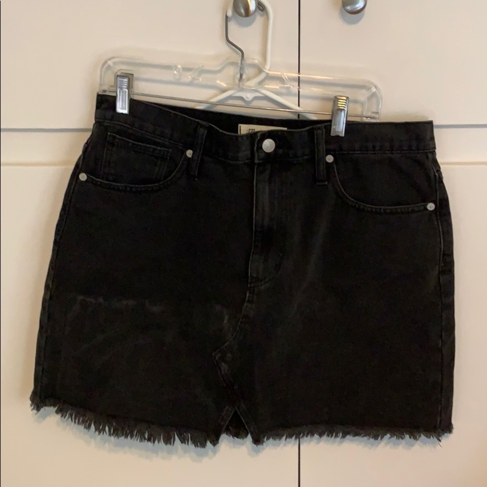 Madewell black denim skirt